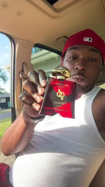 #trend #trending #tiktok #tiktokshop #Love #fragrance #mensfragrance #pheromones #bellavita #fantasy #forhim #fantasyforhim #bellavitaluxury #pheromoneperfume #SmelLikePower #moodactivated 