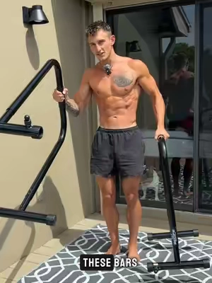 How you can train your entire body with these bars! Really ideal for upper body training. Super sturdy metal bars that you can keep indoors or outdoors and practice lots of bodyweight exercises. Would highly recommend them to you! The link is in the bottom left corner of the video. #dealsforyoudays #bodyweighttraining #workoutathome #dips #rows #chest #back 