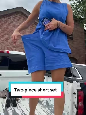 This two piece short set looks identiacal for a fraction of the cost! 150 5’8 wearing a medium #twopieceset #twopieceoutfit #2pieceset #shortset #SummerFashion #casualoutfits #dealsforyoudays @Uaneo 