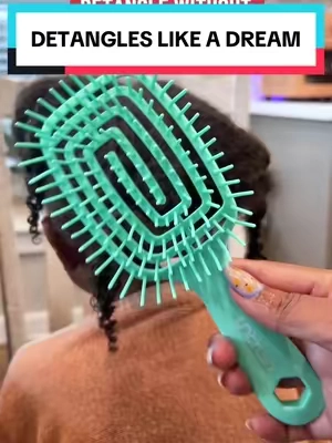 The Unbrush Flex glides through knots like butter  whether your hair’s curly, straight, wet, or dry. No more wincing, no more broken hair, just smooth sailing every time.   #dealsforyoudays #unbrush #unbrushreview #unbrushhairbrush #unbrushdetangler #detanglingbrush #naturalhair #naturalhairstyles #tiktokshopcreatorpicks 