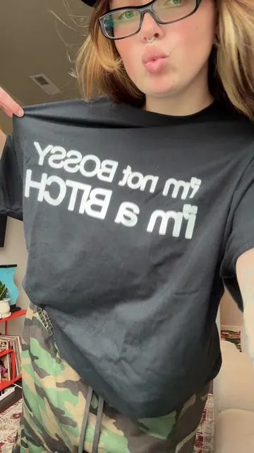 7525973569654852877