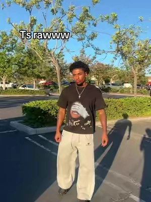 Shirt tuff asf #fashion #fashiontok #fashiontiktok #fashioninspo #clothes 