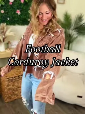 I am so glad I got my hands on this viral football corduroy jacket @Ommig  #gamedayfit #gamedayoutfit #corduroyjacket #fallfashion  #footballseason #TikTokFashion #tiktokshopcreatorpicks 
