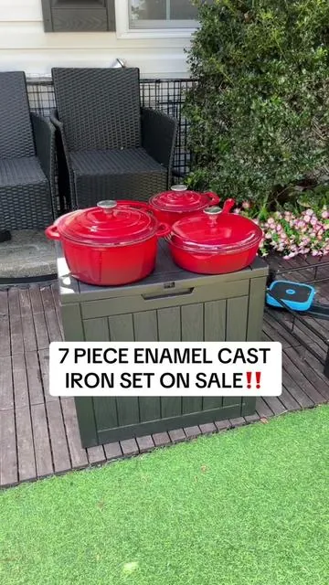 This red enamel cast iron pot set is absolutely beautiful! These Dutch oven set are oven safe and free from all PFAs! . Don’t miss the sale on this cast iron pot set!!!! . . , . , #potset #castiron #dutchoven #dealsforyoudays 