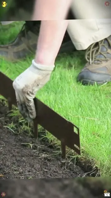 Transform your yard instantly! ✨ #LandscapeEdging #GardenMakeover #MetalEdging #EasyInstall #GardenDIY #LawnCare #FlowerBedIdeas #PatioDesign #YardGoals #GardenInspo #HeavyDuty #RustProof #OutdoorRenovation #MemorialDayWeekendSale #SummerHomeUpgrade 