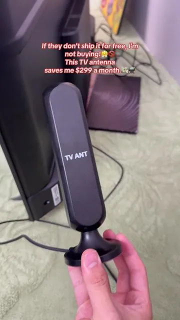 1080P/4K HD digital TV antenna with long-range signal 📡Score your favorite channels in sick quality—no cable bill, no joke!#antenna#tv#hd#4k#tiktokshopblackfriday#tiktokshopcybermonday#tiktokshop