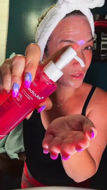 You have to try this new face wash by Medicube! It’s fabulous #medicube #medicubecleanser #medicubeskincare #facialcleanser #creatoricons @medicube global 
