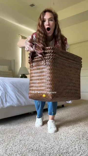These handwoven baskets are doing way more than just looks🧺✨ Perfect for laundry, toys, blankets, and all the random stuff you never know where to put. Stylish, sturdy, and actually functional 🙌 #handwoven #wickerbasket #wicker #toystorage #homeorganization #homedecor 