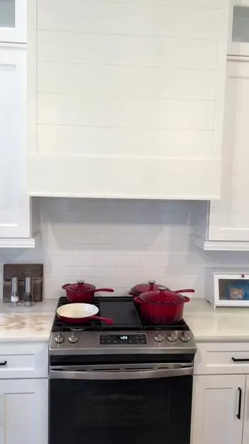 Cookware this pretty = motivation to actually use your kitchen 🍒🔥 #KitchenAcademy #CastIronCookware #DutchOvenSet #NonStickCookware #HomeChefGoals #CherryInTheKitchen