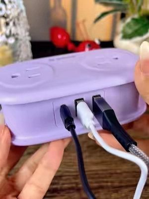 The PERFECT extension cord that's also perfect for traveling. #travel #extensioncord
#fastcharging #plugs #freeshipping #amandaspretties #smartplugs
 