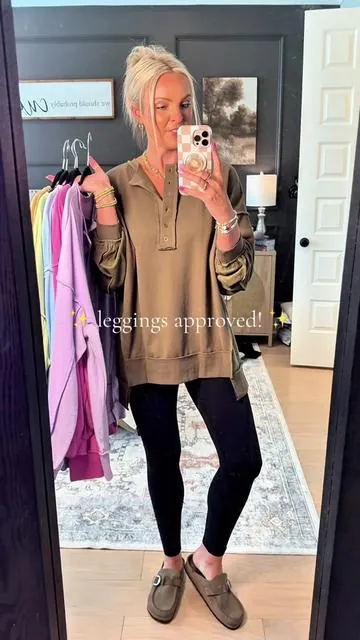 🤎 most loved 🤎 on tiktok shop and we’re not surprised! This oversized top from @Evaless_official was a best seller last year and it’s going to be this year too! @Evaless_Lilac   This shirt was MADE for leggings weather! #oversizedtop #leggingsoutfit #momoutfit #sahmootd #oversizedsweatshirt 