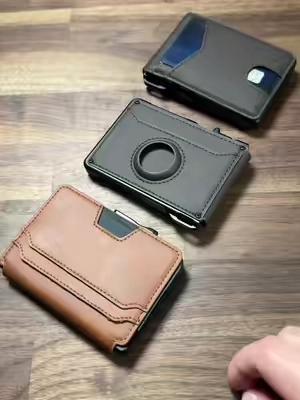 These are three great options for men’s leather wallets #wallet #menswallet 