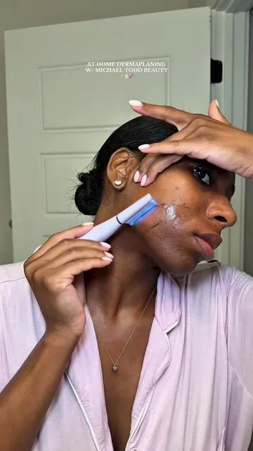 THIS JOURNEY IS DEFINITELY A MARATHON AND NOT A SPRINT ✨ #skincare #dermaplane #skintok #athomedermaplane #exfoliate #skincaretips #skincareproducts #dermaplaning #skincareroutine @Michael Todd Beauty #creatorsearchinsights 
