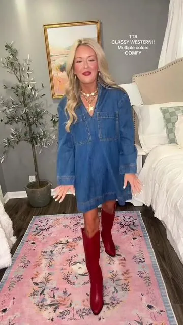 RUN before these boots sell out again! The perfect red western boot!!! #boots #redboots #cowgirlboots #westernboots #gamedayoutfit 