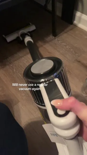 This vacuum is insane. I can’t stand heavy corded vacuums; this makes me want to clean. # cleantok #fyp 