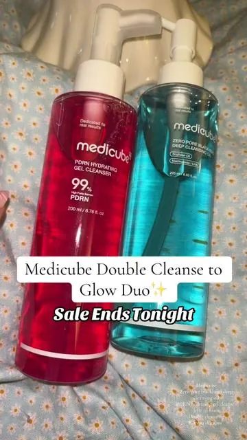 Medicube Double Cleanse to Glow Duo Women's Products Women 30+ Women 40+ Trending Products Must Buy Flash Sale Discount  #medicube #doublecleansing #koreanskincare #tiktokshopcreatorpicks #tiktokshoplabordaysale 