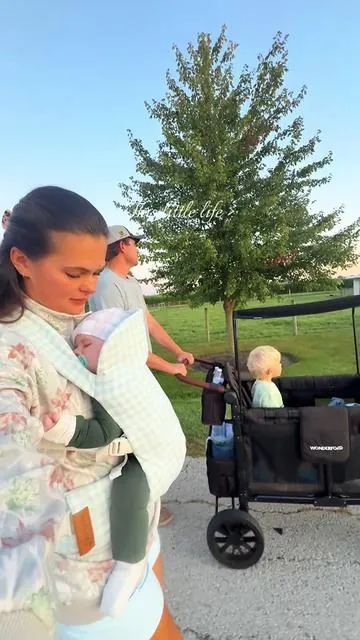 Love this little life with my boys 🤍🩵🤍 #babycarrier #baby #boymom #babyshower #wildbird 