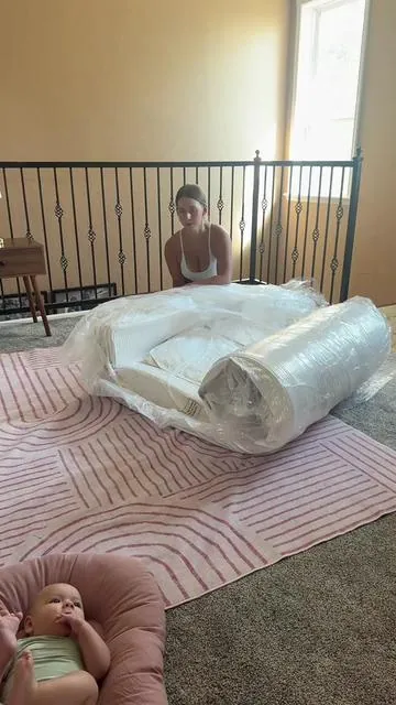 MIND BLOWN! #SofaBed #SofaCouch #CouchInABox #ConvertibleSofaBed ##affordablesofabed