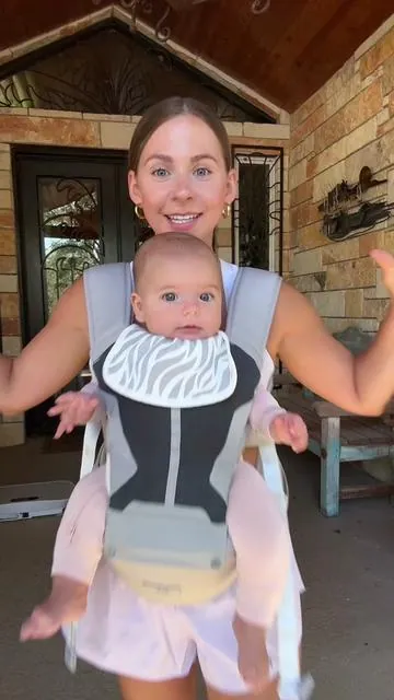 The ultimate baby carrier!!!! #HipBabySeatCarrier #BabyCarrier #BabyWearing #BabyItems #BabyItemsMustHave