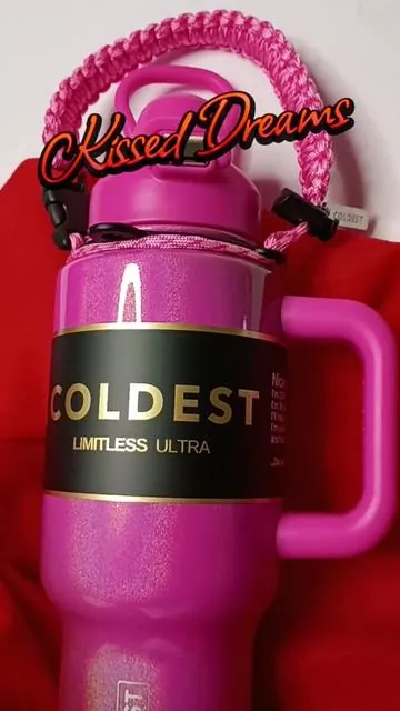 You won't believe how cold my water stays in this Kissed Dream Coldest Water Bottle! 🧊 It's the new V8 Ultra it comes in 4 sizes!  It comes with three different lids, fits in 99% of cup holders, and is 100% leak-proof. Plus, it keeps drinks cold for over 50 hours! #KissedDream #ColdestWaterBottle #WaterBottle #Viral #MellyB @Coldest 