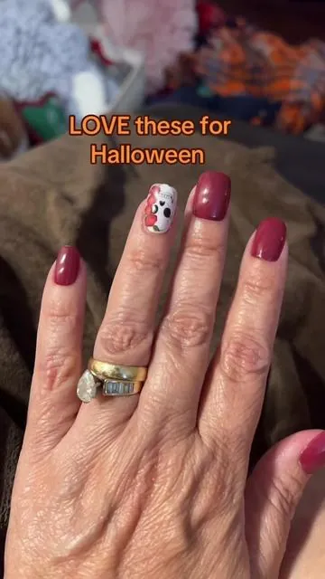 You need these!! The lowest price I’ve seen!!! #fyp #pressonnails #halloween #autumn #fakenails 