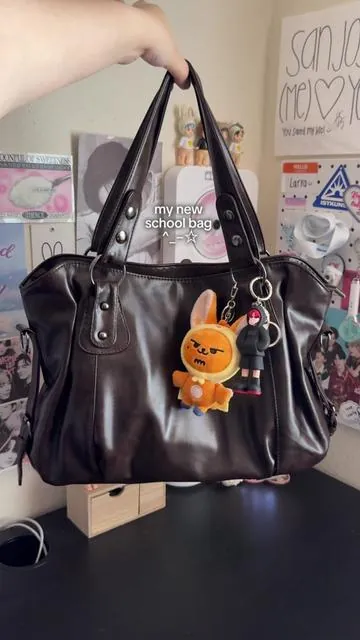 i love me a brown purse #yeonjun #soobin #beomgyu #taehyun #hueningkai