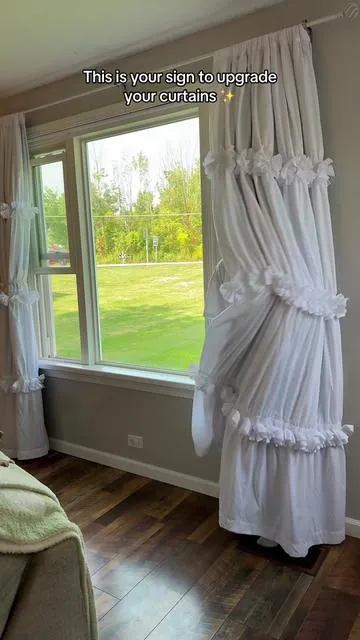 Crazy what a little difference can make #curtains #homedecor #tiktokshoprestock #tiktokshopblackfriday #tiktokshopcybermonday #homeimprovement #farmhouse #blackoutcurtains #homedesign #livingroomdecor #bedroomdesign #homefinds 