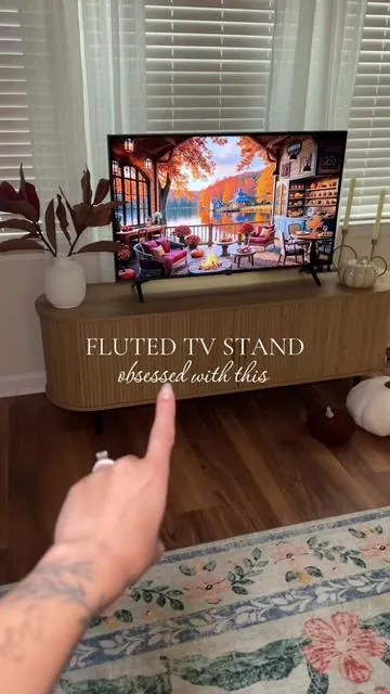 Finally found the perfect TV stand 🤎 #tvstand #flutedtable #onbrillfurniture #homefinds #homedecor 