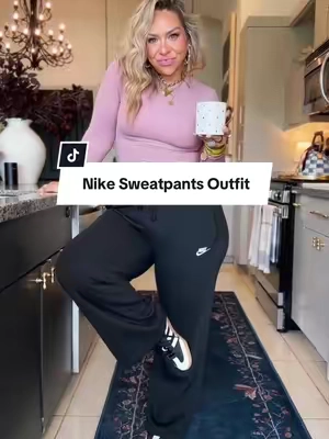 These @Nike Sweatpants are a must💅🏼 actually, the whole fit is👌🏼 @Tillys #sweatpantsoutfit #sweatpants #falldealsforyou #tiktokshopblackfriday #creatoricons 