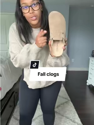 Clogs are in must have for the fall! #clogs #clogshoes #fall #fallfashion #fallshoes 