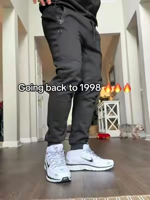 Where were you in 1998? I was lost 😂#nike #runningshoes #sneakers #flykicks #tiktokshopcreatorpicks 