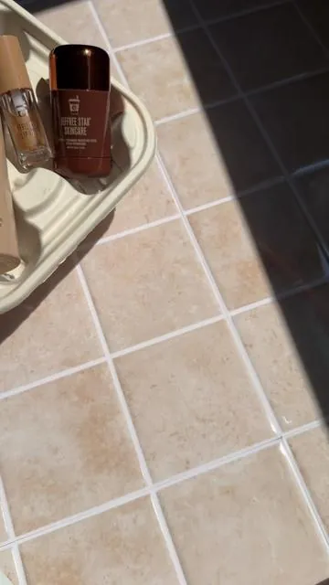 Textures that WAKE 👏 YOU 👏 UP 👏 ⁠ ⁠ From our silky Daily Drip Cleansing Oil, to gritty and refreshing Coffee Grounded Face Scrub, to our smooth Coffee + Ceramide Moisture Stick — our new Wake Your A** Up Coffee Skincare has it all. Your skincare routine = upgraded ☕✨⁠ ⁠ 📹️ @ausradun⁠ ⁠ #jeffreestar #jeffreestarcosmetics #jeffreestarskincare #coffee #coffeeskincare ⁠