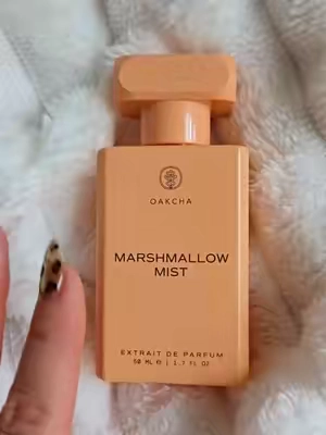 #oakcha #oakchaperfume #oakchafragrances #oakchamarshmellowmist #christmasgiftideas 
