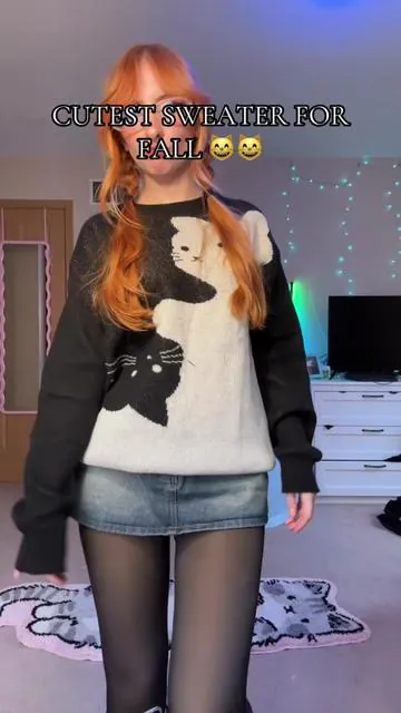 Yay cat sweater!!! #fallfashion #styletips #ootd #fallootd #fallstyle 
