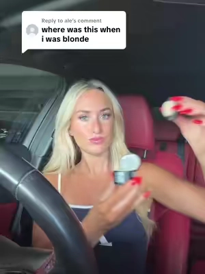 Replying to @ale let this be your SIGN 🤭 #blondehair #blondes #roottouchup #hairlinepowder #hairproducts @@boldify 