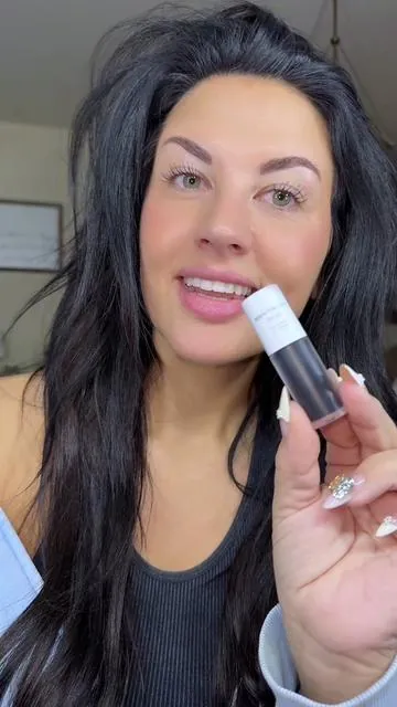 It’s back!

#nooni #virallipstain #lipstainingoil #virallipgloss @nooni 