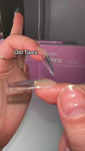 Say goodbye to the BIG apex and say hello to the new Tipex Lite Nail Tips from @BeetlesGelPolish #nailtips #diynails #diynailsathome #nailtipsandtricks #nailsforbeginners  