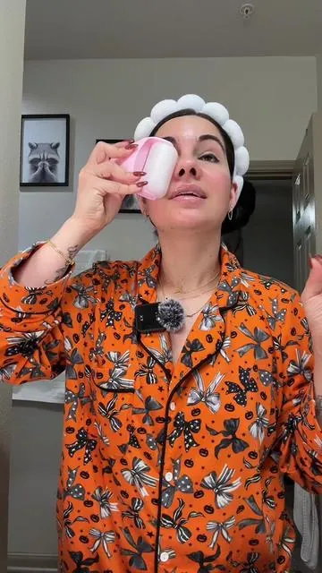 #icymeiceroller #icetherapy #terapiadehielo #morningroutine #tiktokshopcreatorpicks 