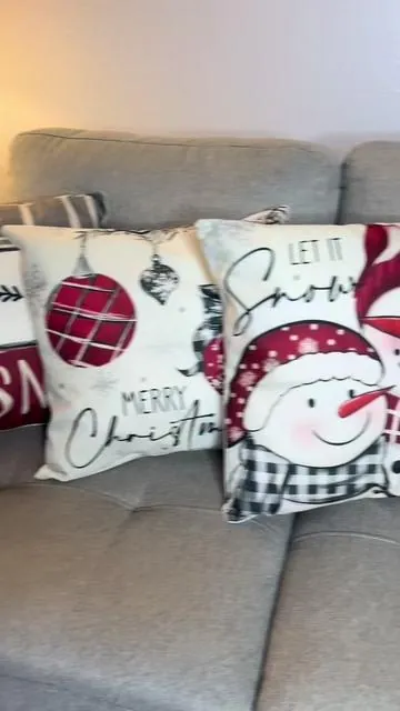 Christmas Pullow Cover. #christmaspillowcover #pillowcover #christmas 