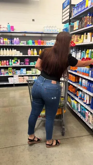 Si buscas una faja aquí te dejo esta de la marca Yianna que me han ayudado a moldear mi cuerpo luego de mis post partos #fajas #fajascolombianas #postpartum ##fajasmoldeadoras #mamas 