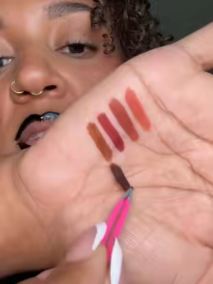been using this lip stain for months now and don’t plan on stopping 💅🏽 @SACHEU Beauty US #peelofflipstain #lipstain #staynpower #tiktokshopblackfriday #tiktokshopcybermonday 