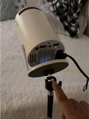 So glad I got this tripod! GMAE CHANGERR 🙌🏾#trending #tripod #projector #projectorforbedroom 