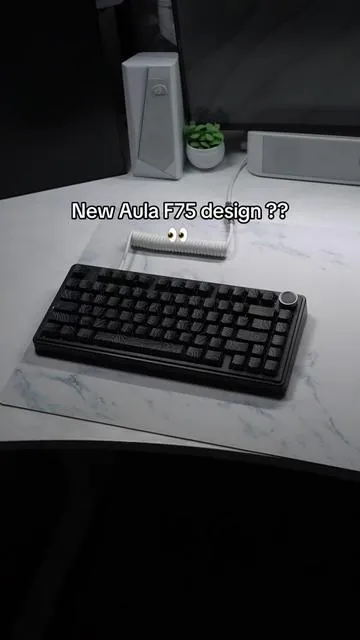 Black shine through keycaps on the Aula 75 looks crazy #keyboard #gaming #aula #budgetkeyboard #tiktokshopblackfriday 