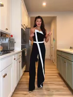 I LOVE this!  #jumpsuit #fashionnova #dressyjumpsuit #jumpsuitoutfit #tallgirls 