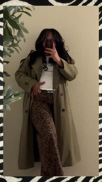 Fall outfit of the day. 🧥🖤 As soon as the temperature drops, I reach for pieces like this. Throwing on a pair of pants and a plain shirt, then adding your trench instantly gives an elevated look. This one from @Imily Bela has been my go-to, effortless, cozy, and perfectly oversized for layering. What’s your go-to piece when the weather starts to cool down?  #fallstyle #trenchcoatoutfit #cozyoutfit #falloutfitinspo #imilybela 