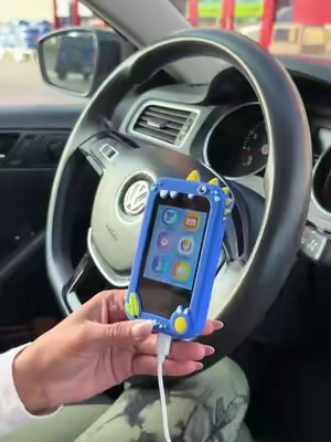 Can’t believe they came out with smart phones for kids 
#kidsgames #kidstoy #christmasgiftideas #tiktokshopblackfriday #tiktokshopcybermonday 