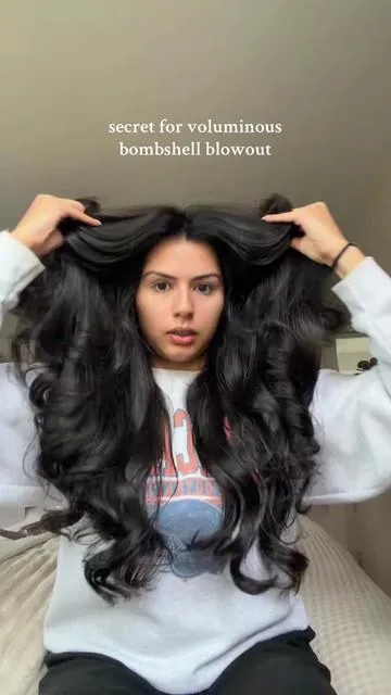 how I add lots of volume to my hair #voluminoushair #colorwow #blowout #tiktokshopcreatorpicks #tiktokshopblackfriday 