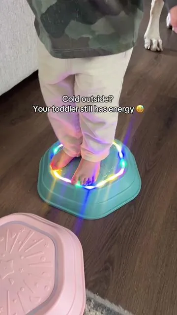Cold weather can’t stop the fun! ❄️ These musical light-up stepping stones are the perfect indoor energy-burner for toddlers — and they’re on major sale right now!

#BFCM #TikTokShopBlackFriday #TikTokShopCyberMonday #toddlerfun #holidaygiftideas