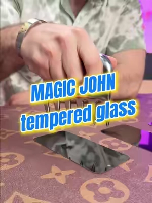 “Trust me, even those expensive screen protectors can’t beat this one.”#MAGICJOHN #foryoupage❤️❤️ #losangeles #screenprotector #tiktokshopblackfriday 