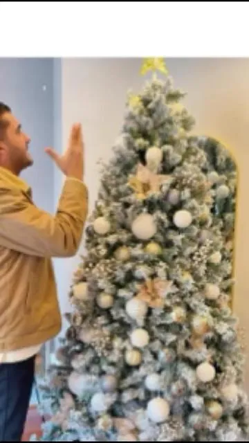 Árbol de Navidad, decorativo y fácil de armar. #christmastree #holidaydecor #TikTokShopBlackFriday #TikTokShopCyberMonday #TikTokShopCreatorPicks 
